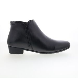 Trotters Womens Mae Black Boots (NWT)